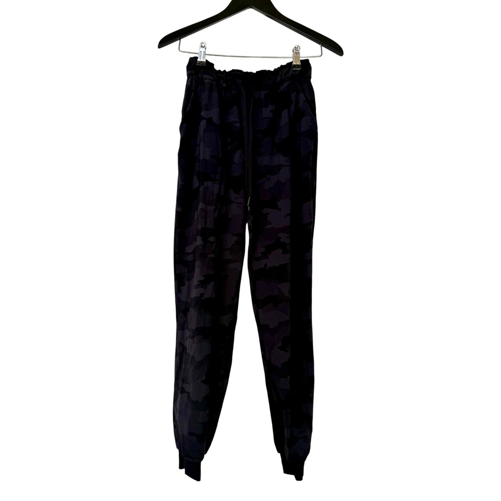 Lululemon Heritage 365 Camo Deep Coal Multi Jogger Pants Womens 4 High Rise